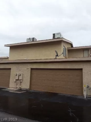 Photo #1: 2130203 Listing