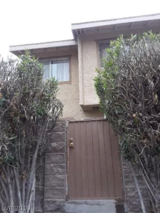 Photo #3: 2130203 Listing