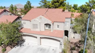 Photo #2: 2130325 Listing