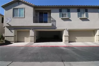 Photo #4: 2130430 Listing