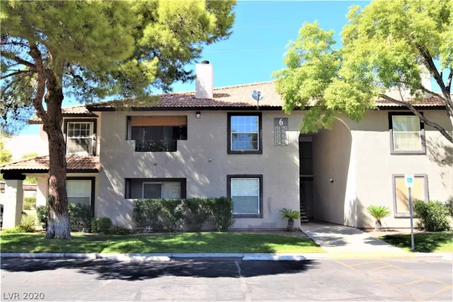 MLS: 2130436 Condo For Sale