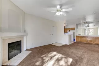 Photo #2: 2130443 Listing 