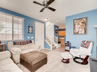 Photo #4: 2130696 Listing