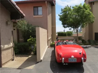 Photo #1: 2130710 Listing