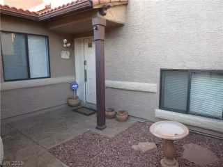 Photo #2: 2130710 Listing