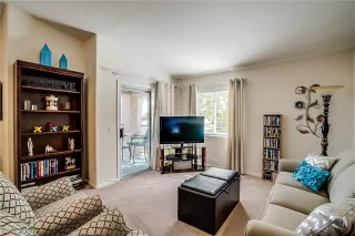 Photo #5: 2130717 Listing 