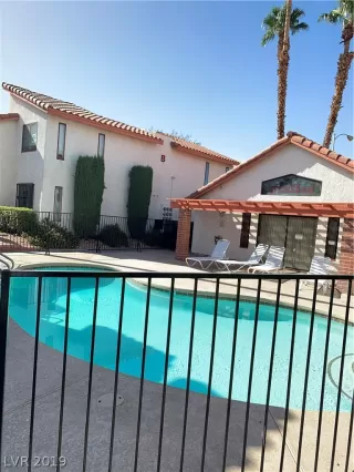 Photo #1: 2130766 Listing 