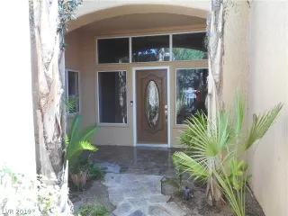 Photo #1: 2130847 Listing