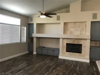 Photo #3: 2130902 Listing 