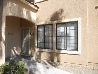 Photo #4: 2130917 Listing