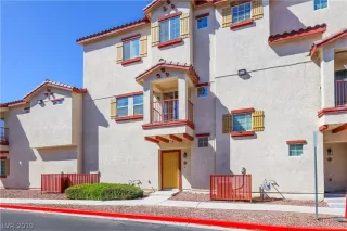 Photo #3: 2130970 Listing