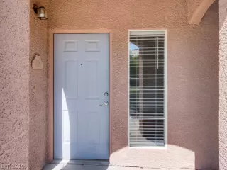 Photo #1: 2130991 Listing