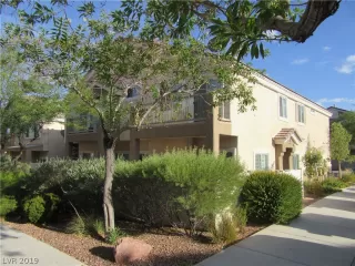 Photo #1: 2131049 Listing