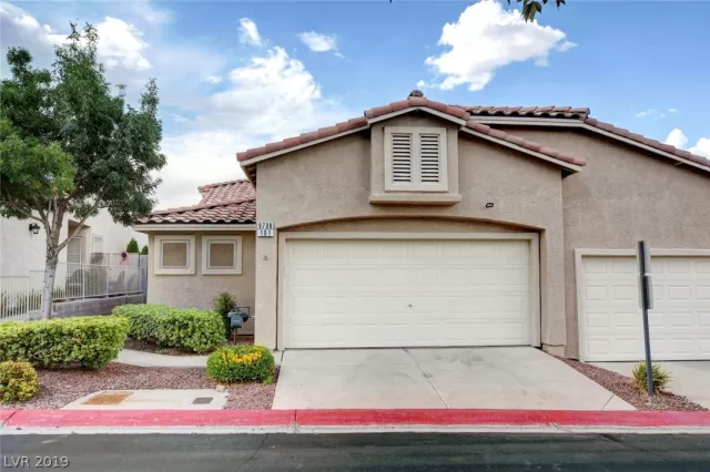 MLS: 2131128 Condo For Sale