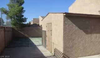 Photo #1: 2131165 Listing