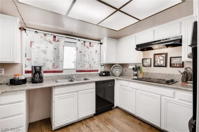 MLS: 2131175 Condo For Sale