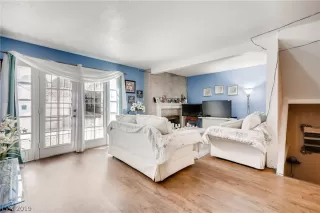 Photo #2: 2131175 Listing 