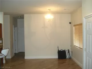 Photo #6: 2131453 Listing 