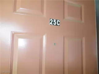 Photo #6: 2131494 Listing 