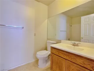 Photo #5: 2131563 Listing 