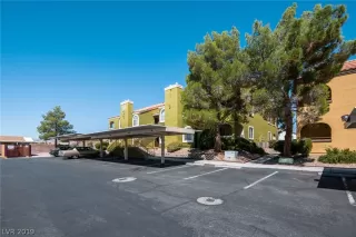 Photo #2: 2131572 Listing 