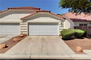 Photo #1: 2131593 Listing 