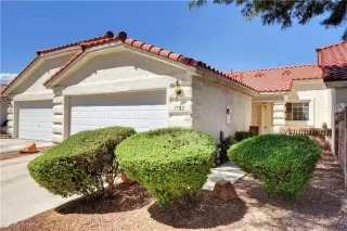 Photo #3: 2131593 Listing 