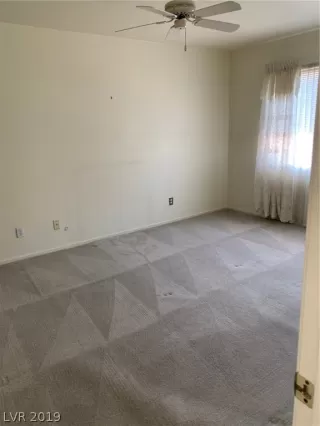 Photo #6: 2131677 Listing