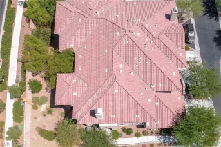 Photo #1: 2131722 Listing 