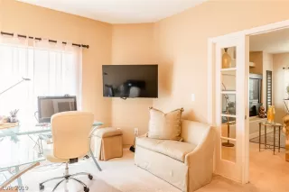 Photo #4: 2131722 Listing 