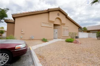 Photo #2: 2131724 Listing