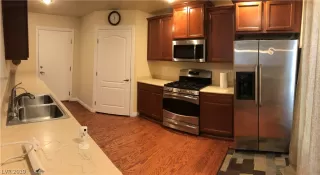 Photo #5: 2131738 Listing