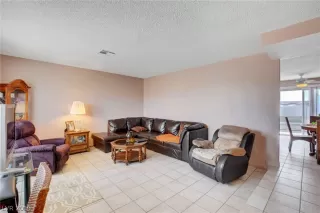 Photo #2: 2131800 Listing 