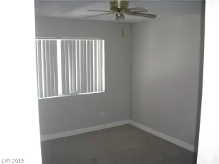 Photo #5: 2131814 Listing 