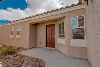 Photo #1: 2131837 Listing 