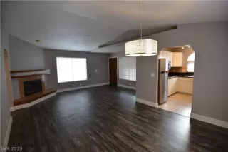 Photo #1: 2131875 Listing