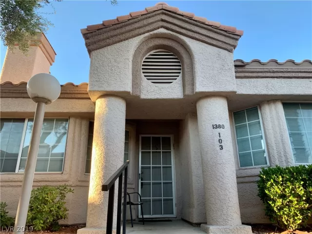 MLS: 2132902 Condo For Sale