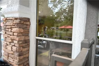 Photo #4: 2132933 Listing