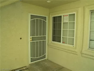 Photo #2: 2132964 Listing