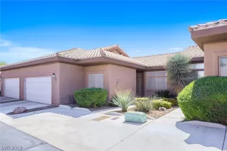 Photo #1: 2132977 Listing 