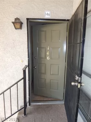 Photo #1: 2132983 Listing 