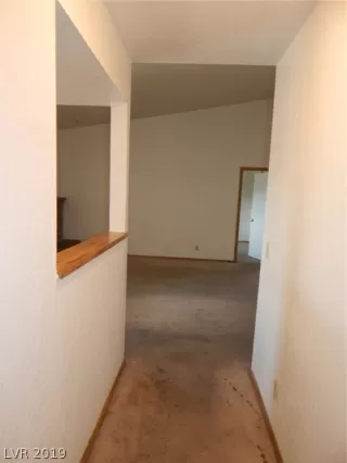 Photo #3: 2132983 Listing 