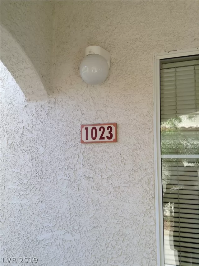 MLS: 2133091 Condo For Sale