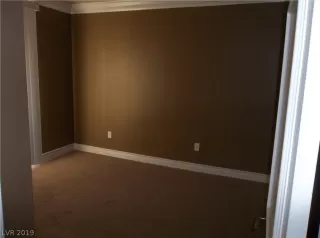 Photo #6: 2133145 Listing 