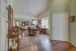 Photo #1: 2133155 Listing