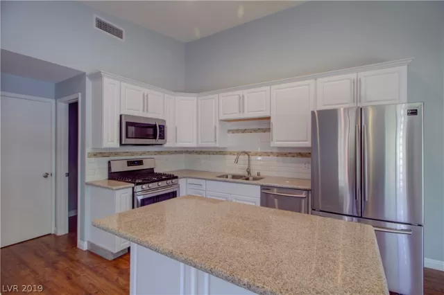 MLS: 2133171 Condo For Sale