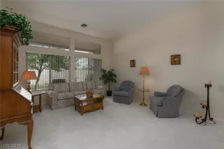 Photo #5: 2133190 Listing 