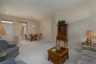 Photo #6: 2133190 Listing 