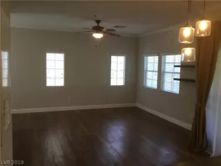 Photo #3: 2133257 Listing 