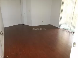 Photo #6: 2133271 Listing 